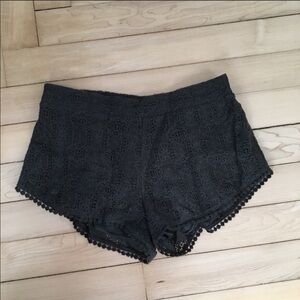 Aerie Gray Lace Shorts Size Extra Small